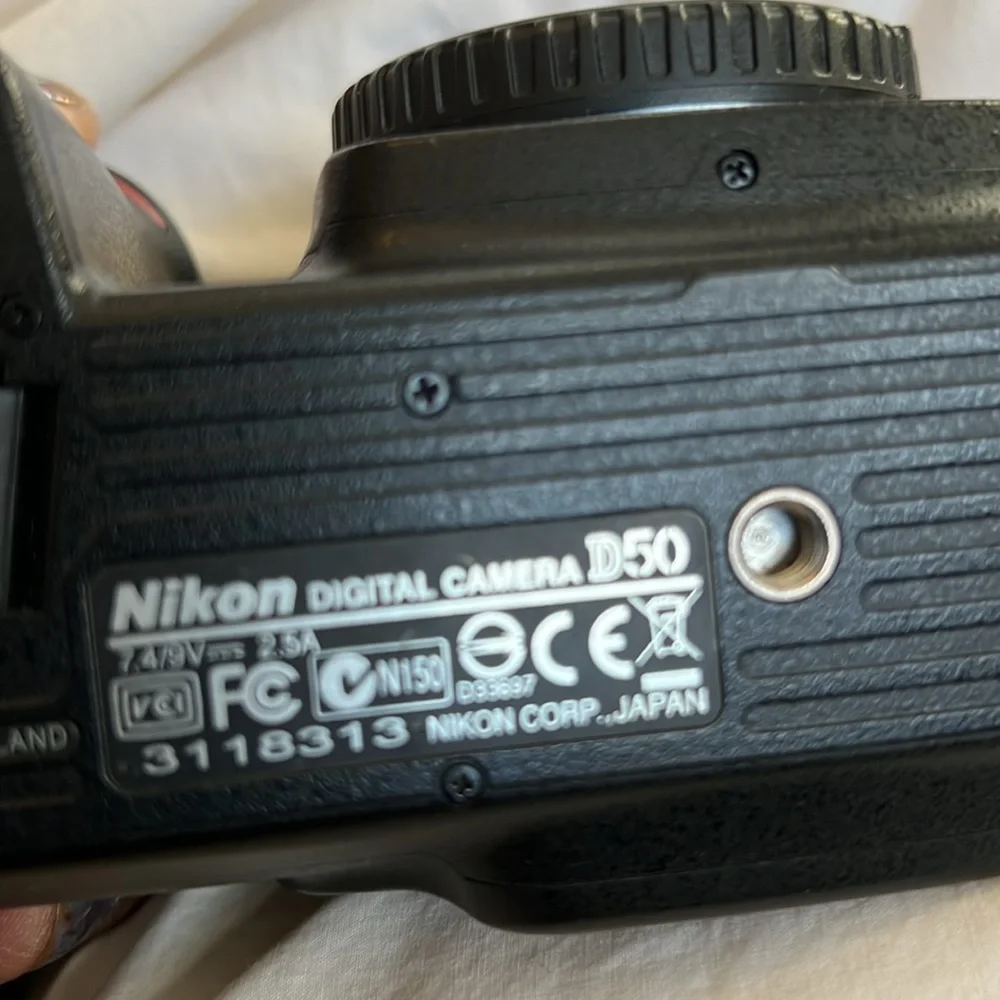 Nikon D50 DSLR Camera Body, Black